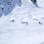 Mountain & 4*