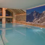Mountain & ألانيا فالسيزيا