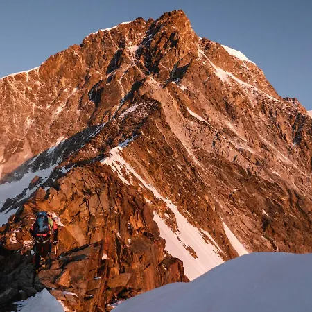 Mountain & Hotel