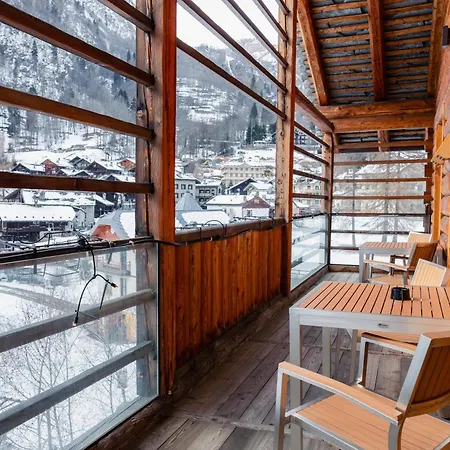 Hotel Mountain &